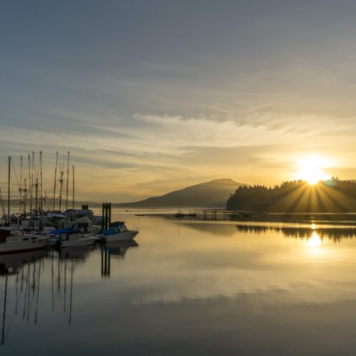 Long Weekend Adventure Ideas in the Cowichan Valley Crofton sunrise seawalk