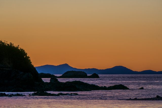 Nanaimo hiking trails vancouver island Chris Istace Pipers Lagoon